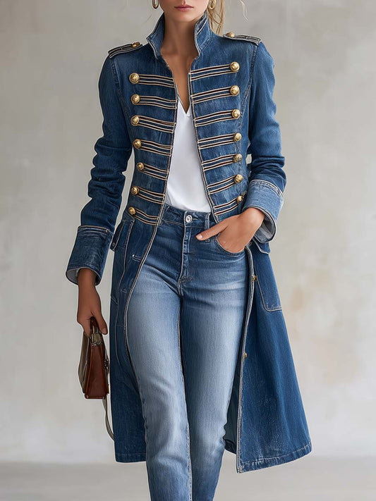 Abrigo vaquero largo entallado estilo militar con botones dorados para mujer