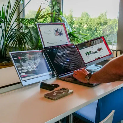 Extensor de triple monitor premium