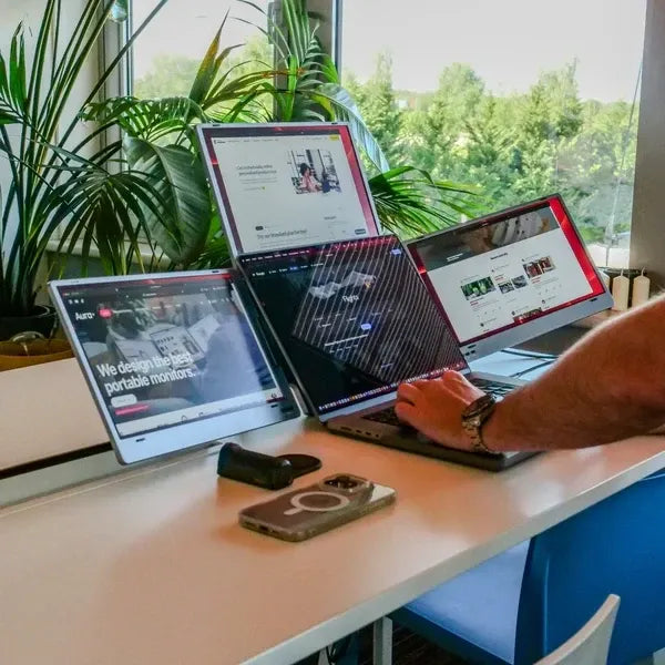 Extensor de triple monitor premium