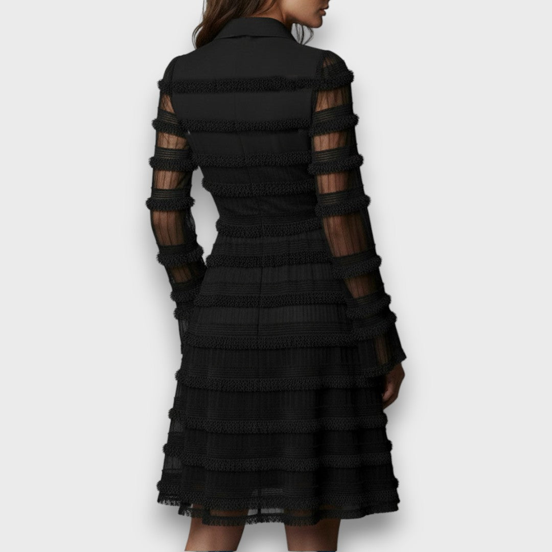 Parisa – Vestido midi con flecos transparentes