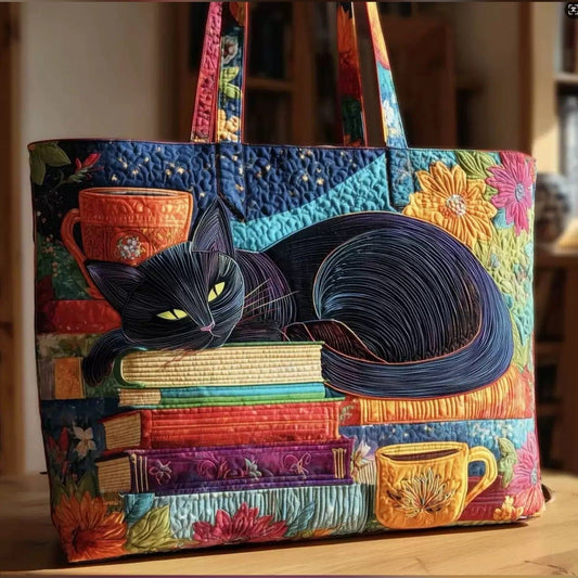 Bernadine | Bolso Tote Acolchado de Gatos Negros y Libros