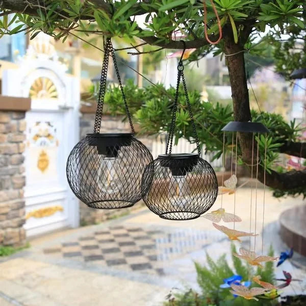 Jardín a la luz de la luna