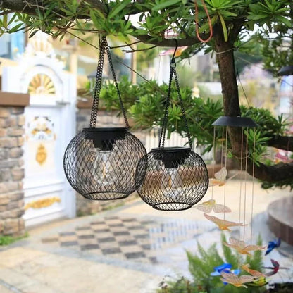 Jardín a la luz de la luna