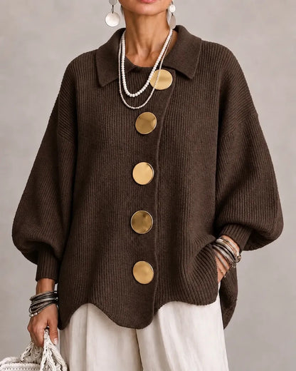 Victoria | Cárdigan Oversize con Cuello y Botones Dorados